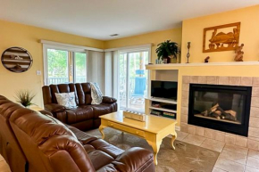 Sea Colony --- 56160 Cypress Lake Cir